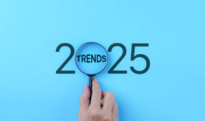 Microtendências no marketing digital 2025: saiba como elas impactam as estratégias para atrair, engajar e converter seu público.