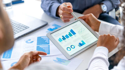 Conheça estratégias de marketing que ficaram mais simples e eficientes, focadas em clareza, consistência e conexão real com o público.