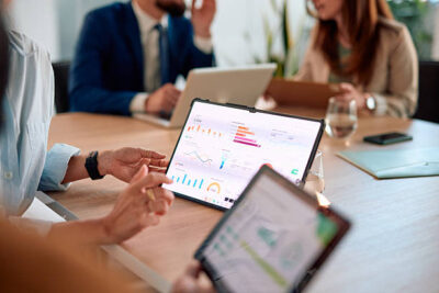 Veja as tendências de e-commerce que estão se consolidando agora e como elas impactam vendas, experiência e crescimento.